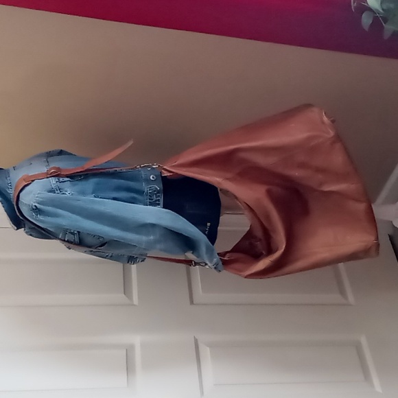 All Leather Travel Bag (Made in Colombia)
